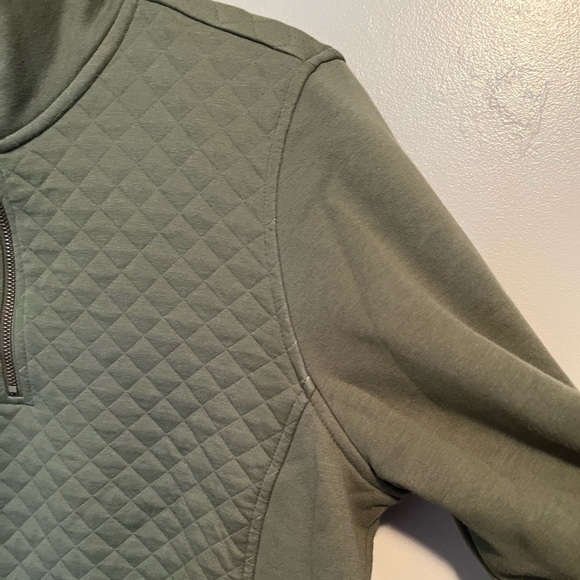 L.L Bean Women's Olive Green Quilted Quarter-Zip Pullover - Picture 9 of 12